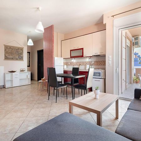 Appartamento House In Eleusis Esterno foto